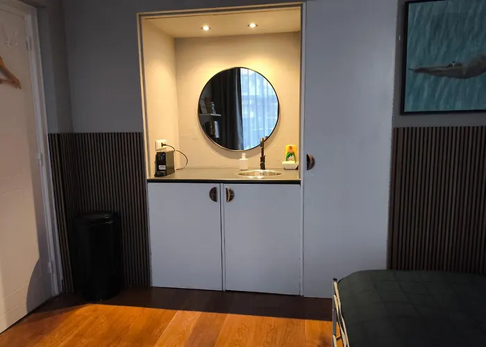 Ocean Moments - Free Parking Hága